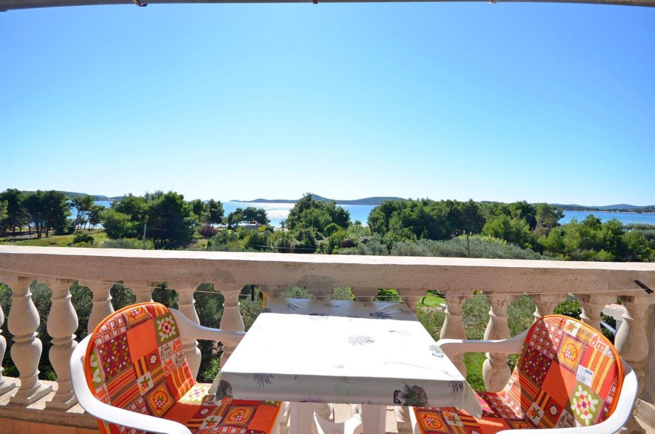 Apartments And Rooms On The Beach Vodice Exteriör bild