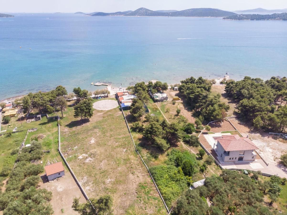 Apartments And Rooms On The Beach Vodice Exteriör bild